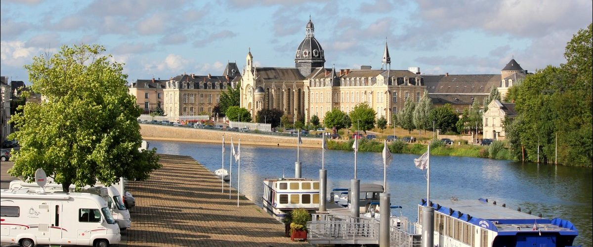 rachat de crédit Château-Gontier