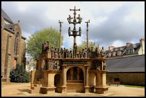 Regroupement de credits Plougastel-Daoulas