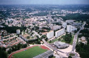 Courtier en rachat de crédit Merignac Regroupement de crédits Merignac